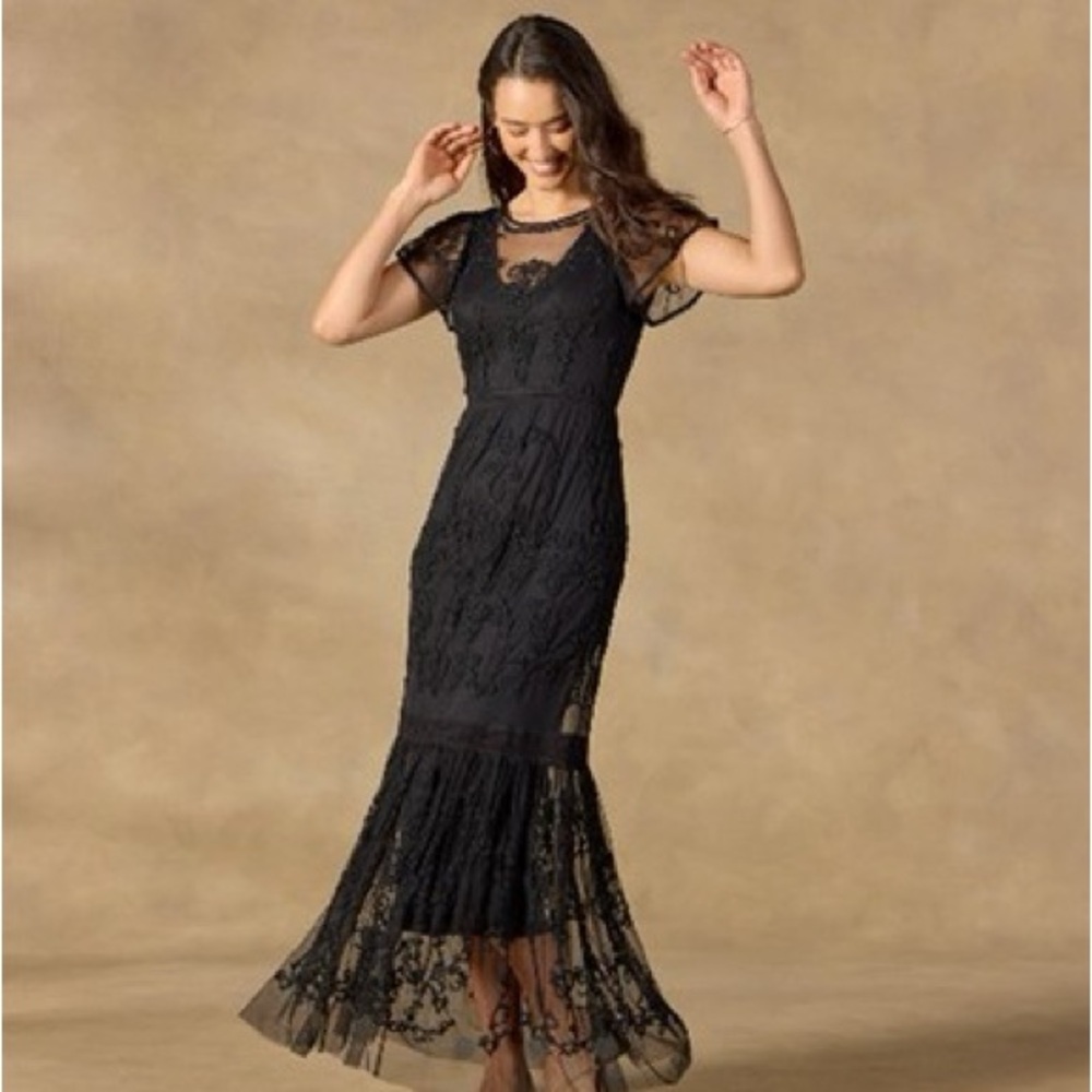 Sundance Women’s Mayfield Embroidered Black Lace Midi Dress